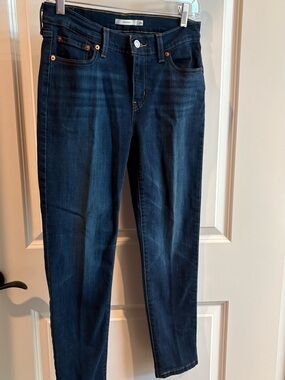 Levi's Dark Blue Boyfriend Jeans - only worn once